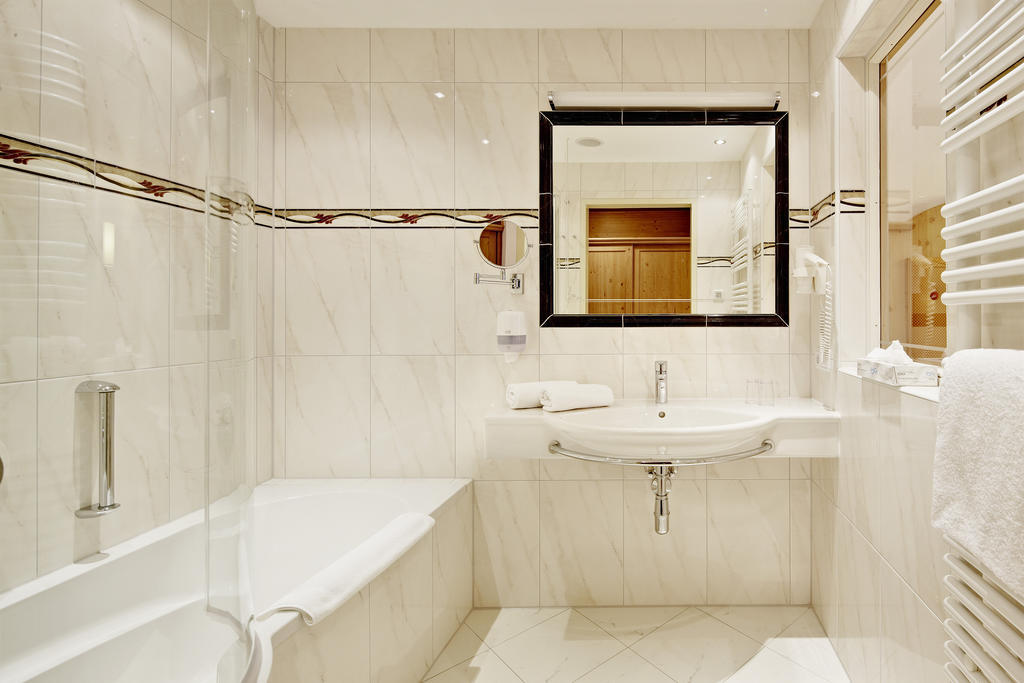 Hotel Jaegerhof Gerlos Phòng bức ảnh